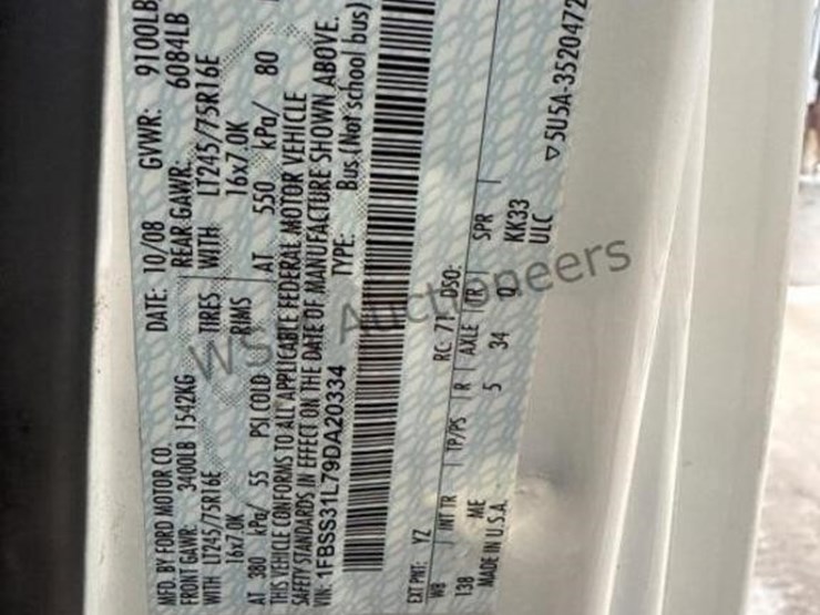 2009-ford-e350-image-18