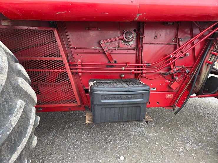 case-ih-1680-image-33