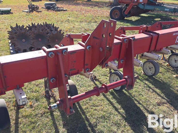 international-133-image-10