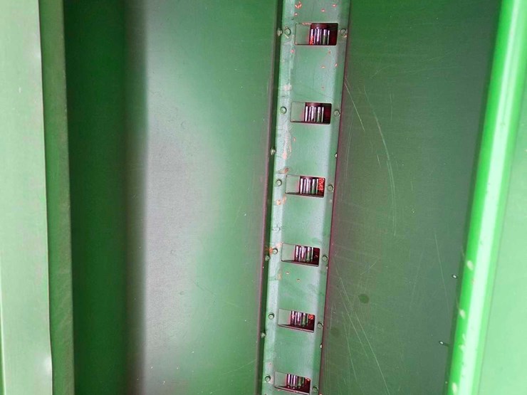 john-deere-1590-image-42