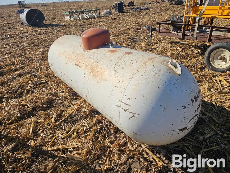 1966-trinity-tank-image-7