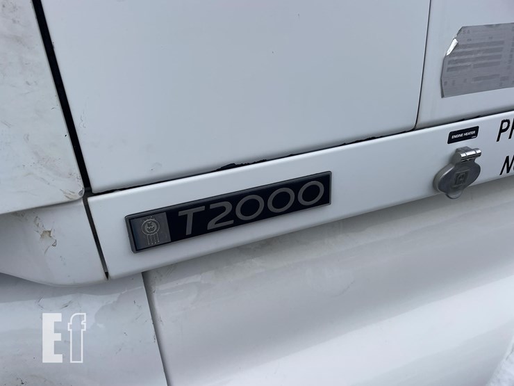 kenworth-t2000-image-23