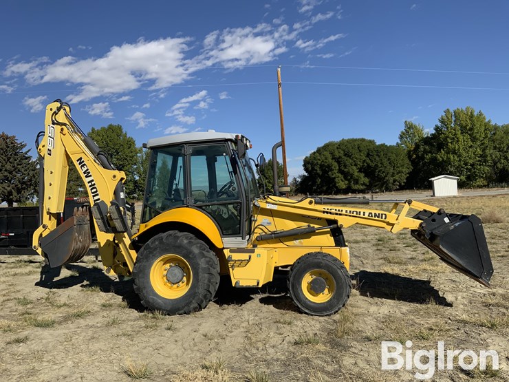 2013-new-holland-b95b-image-4