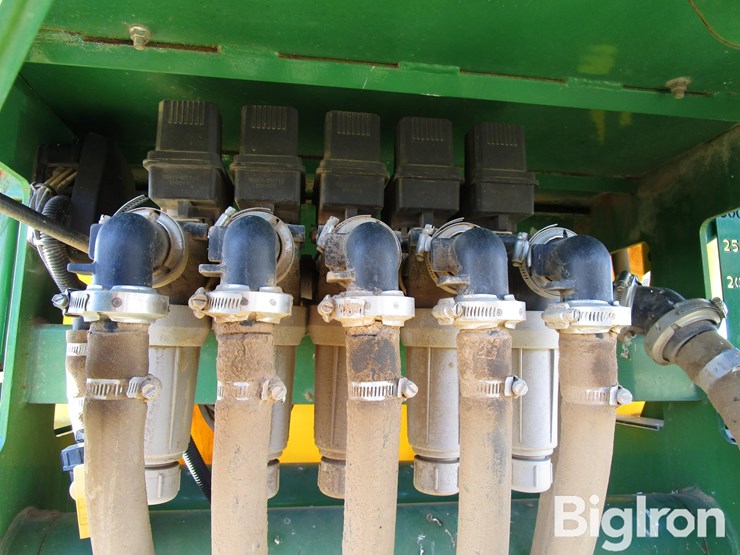 ag-spray-equipment-8000-image-19