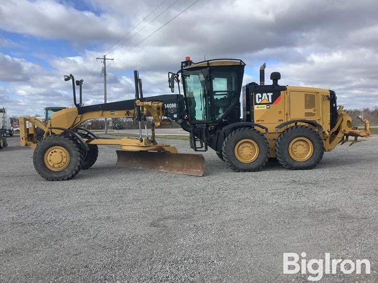 2012-caterpillar-140m2-vhp-plus-image-8