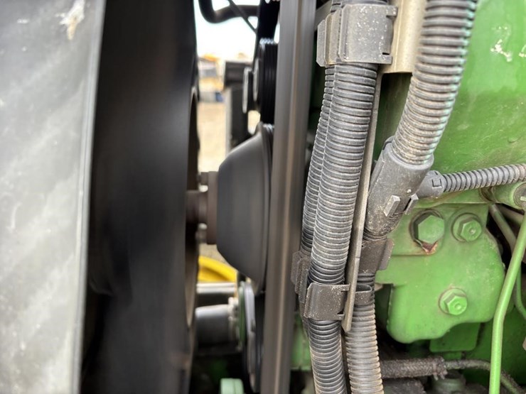 john-deere-7130-image-51