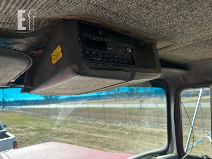 1995-ford-ltl9000-image-31