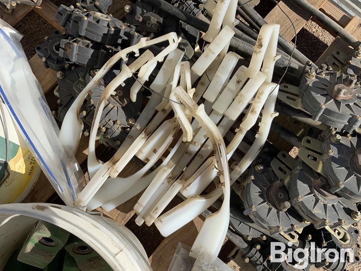 john-deere-planter-parts-image-12