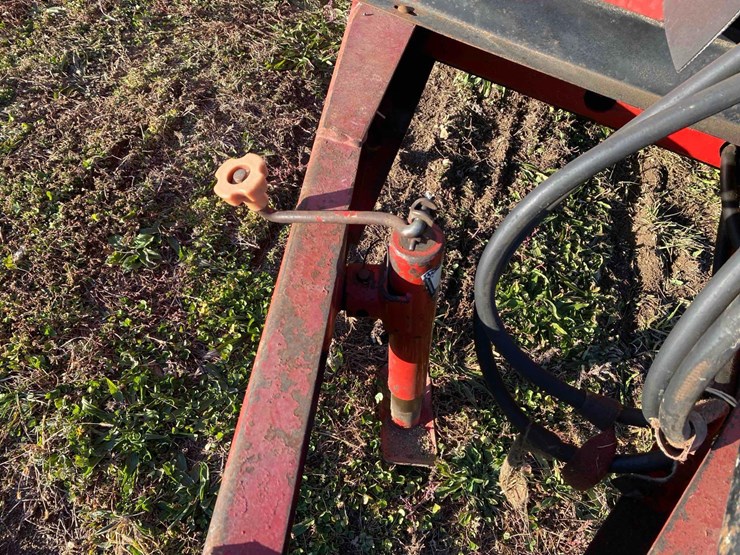 case-ih-1350-image-30