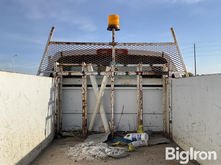 2009-dodge-2500-image-17