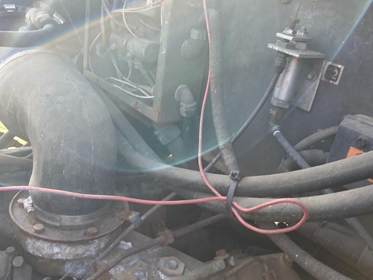 1981-caterpillar-3208-image-42