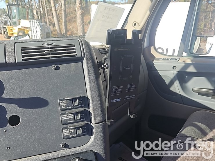 2018-freightliner-cascadia-image-55