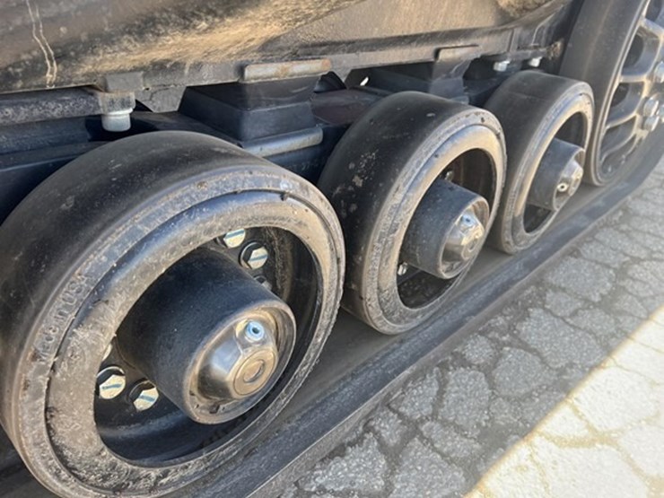 #155-•-2023-steiger-500rt-cvt-image-26