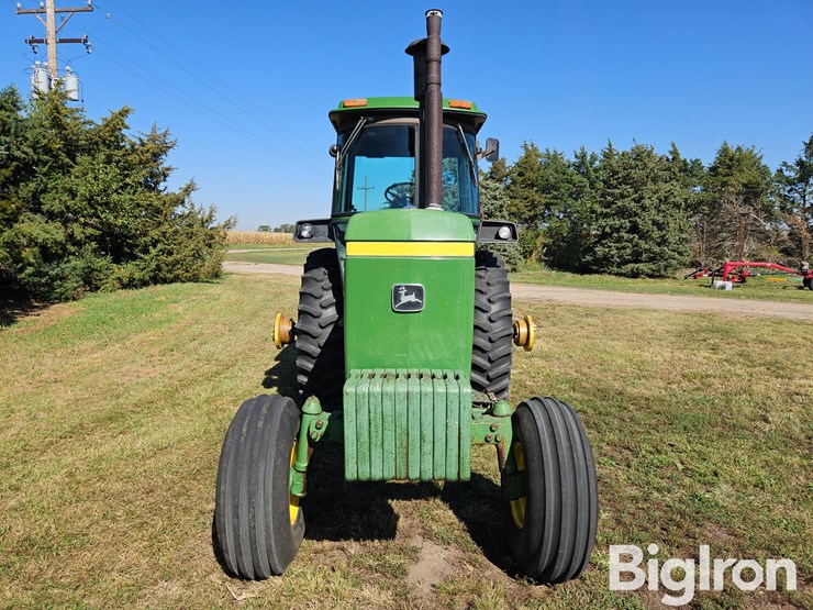john-deere-4630-image-2
