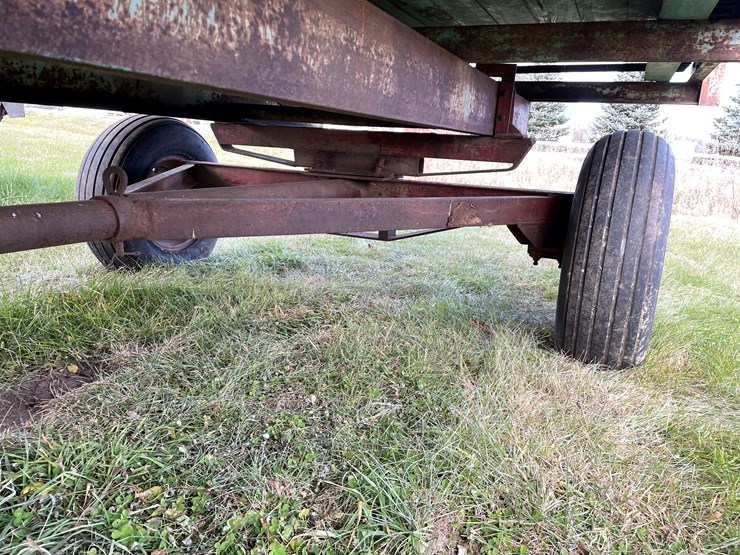 #200-•-forage-king-14"-chopper-box-(boyceville,-wi)-image-23