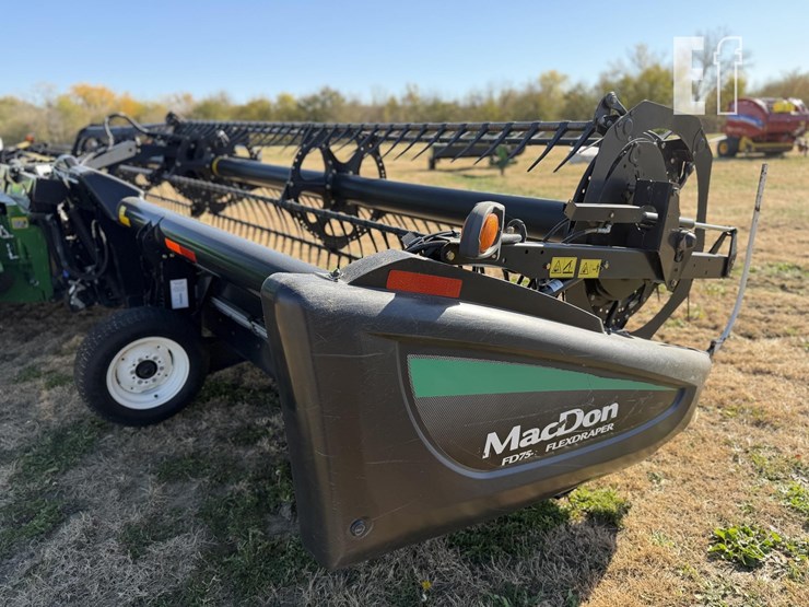 2013-mac-don-fd75-image-17