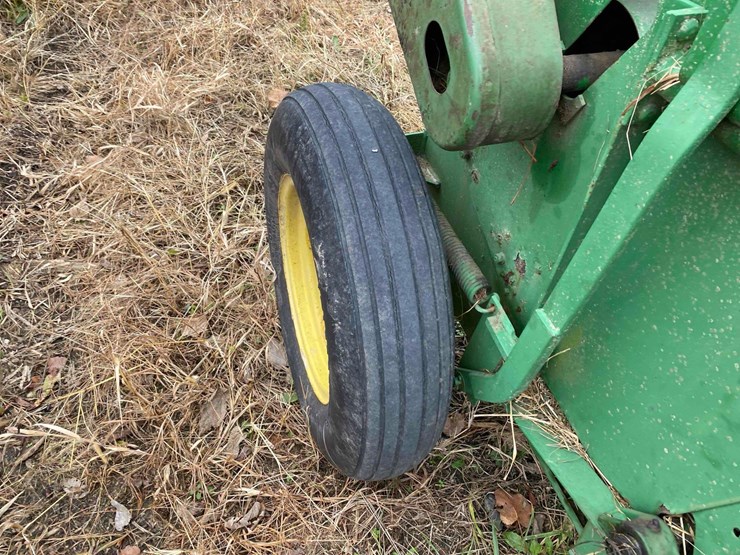 john-deere-14t-image-27