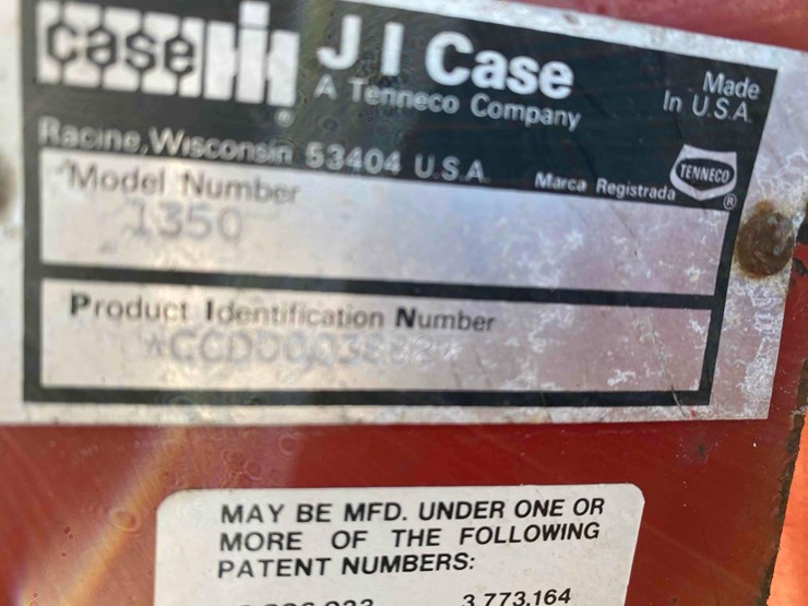 case-ih-1350-image-42