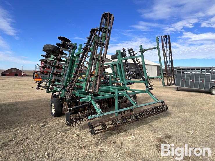 great-plains-2400tt-image-7