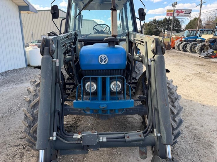 new-holland-3930-image-11