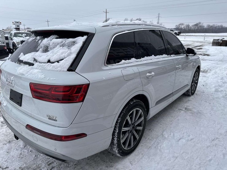 2017-audi-q7-image-4