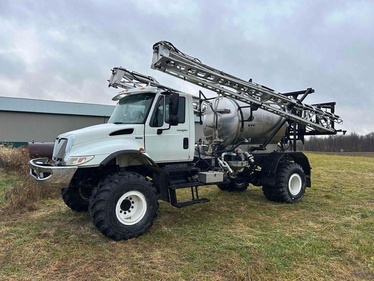 international-durastar-4300-image-1