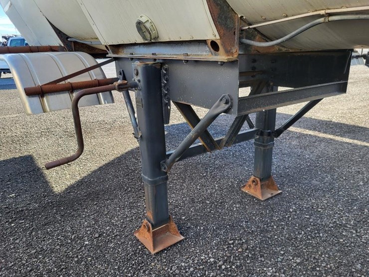 1979-trailmobile-trailer-image-18