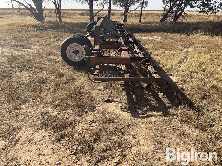 bigham-bros-3-pt-duckbill-winged-ripper-plow-image-8