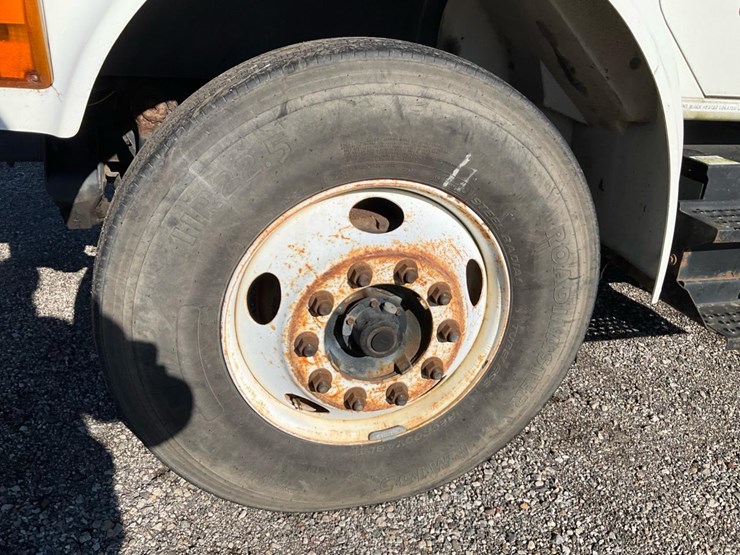 2001-international-4900-image-16