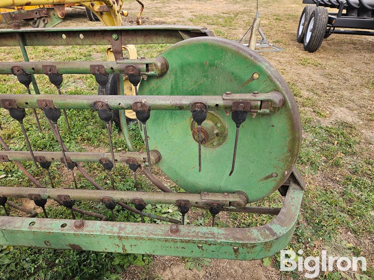 john-deere-640-image-13