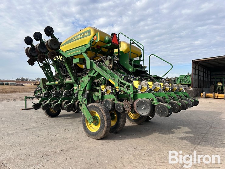 john-deere-1790-ccs-image-7