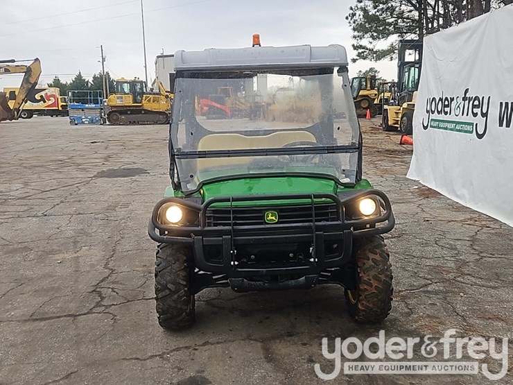 2013-john-deere-gator-image-8