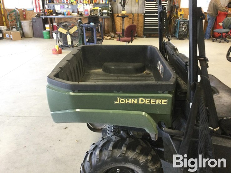 john-deere-gator-image-14