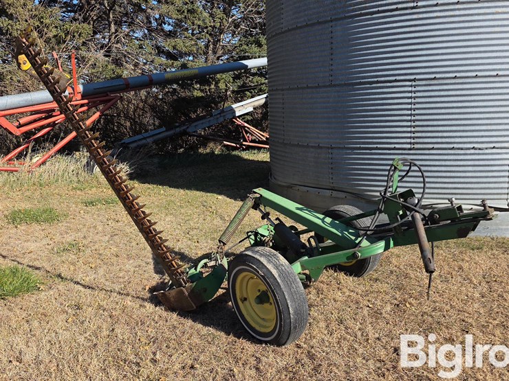 john-deere-450-image-3