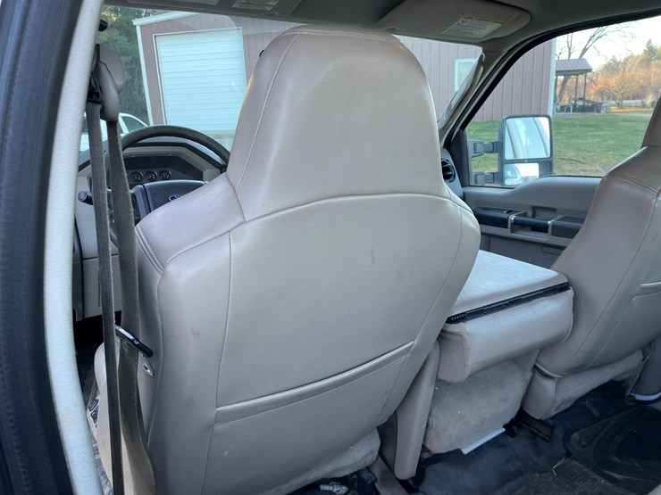 ford-f250-xl-image-51