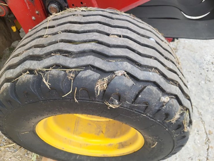 2021-new-holland-450-image-23