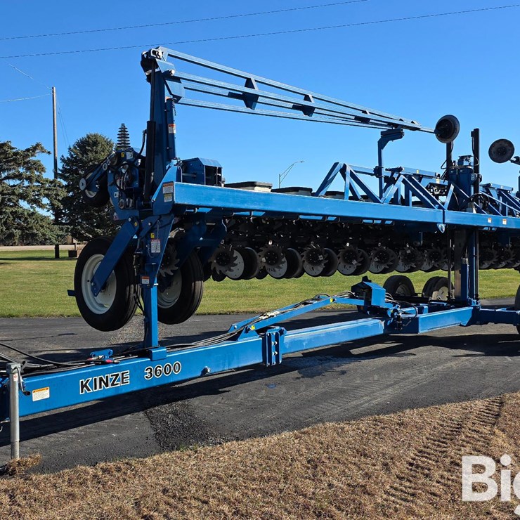 KINZE 3600