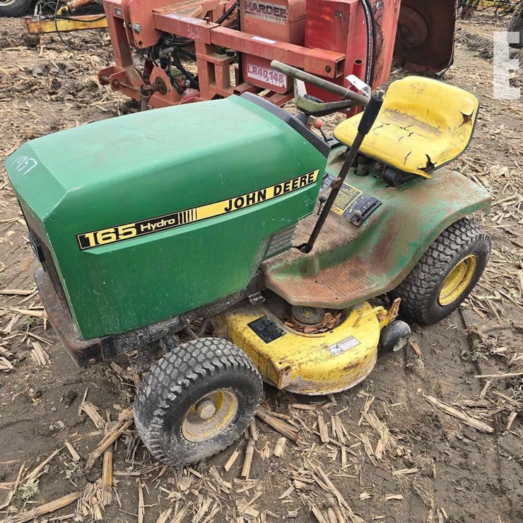 JOHN DEERE 165