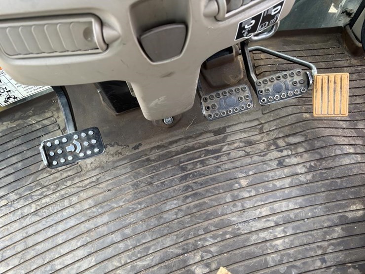 john-deere-7130-image-41