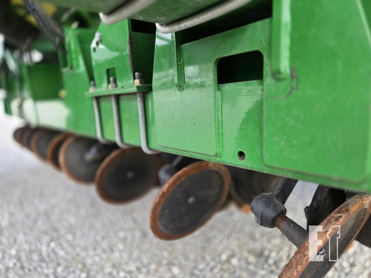 john-deere-1990ccs-image-27