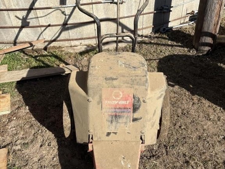 troy-bilt-walk-behind-trimmer/mower-image-1