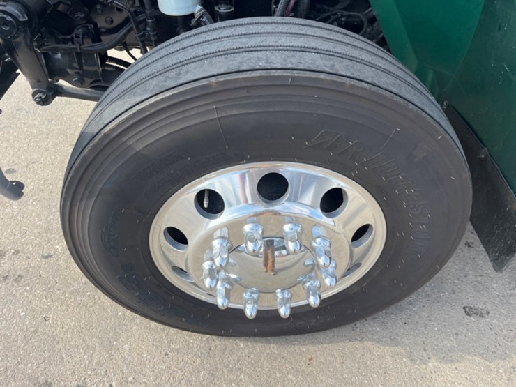 2019-international-durastar-4300-image-12