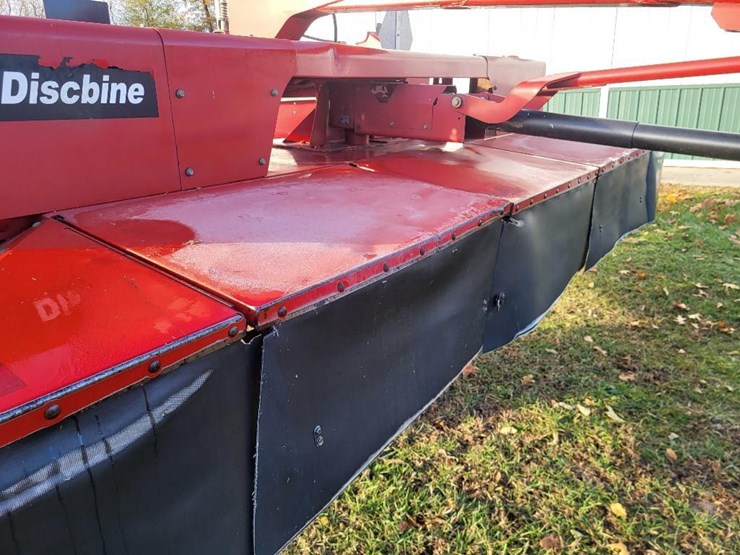 new-holland-1431-image-44