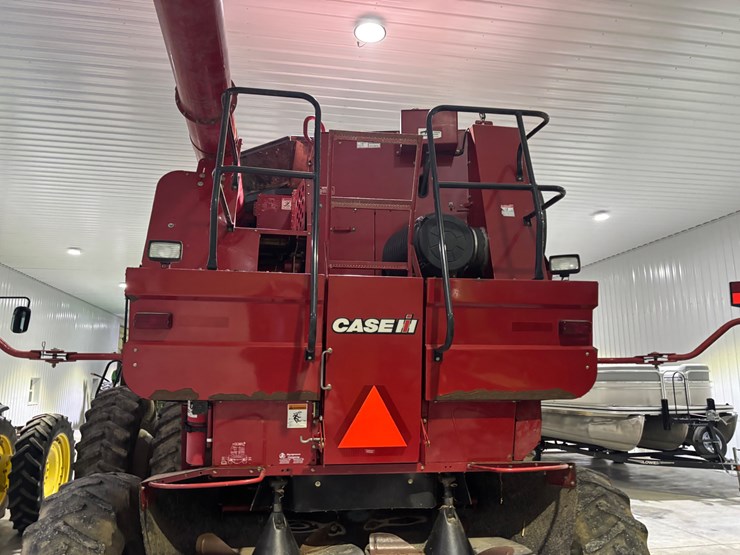 case-ih-2588-image-8