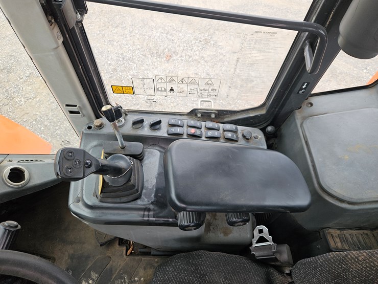 doosan-dl220-3-image-20