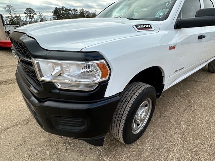 2022-dodge-ram-2500-image-18