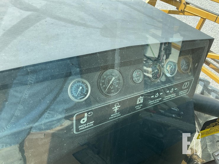 ag-chem-rogator-854-image-51