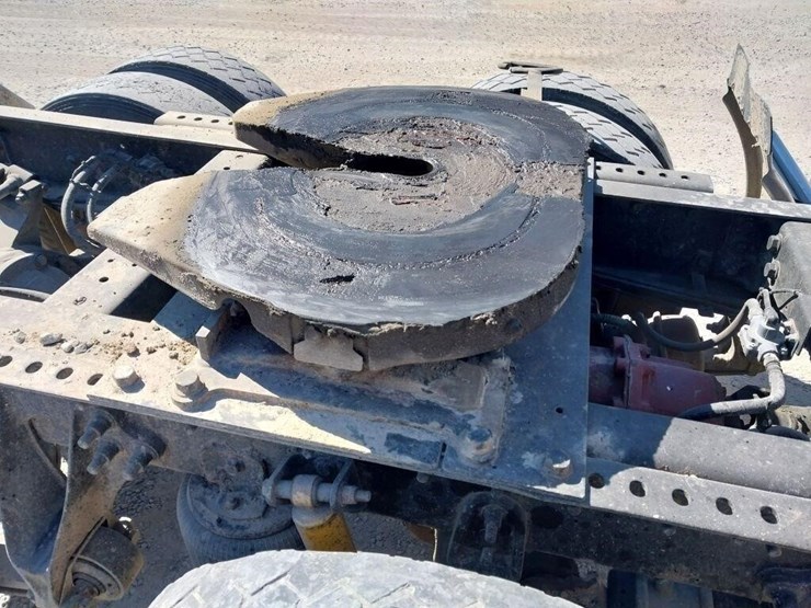 2006-international-8600-image-9