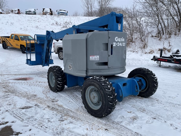#7468-•-2006-genie-z-34/22-manlift-image-7