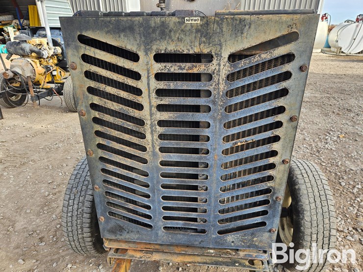 john-deere-4045hf285-image-11